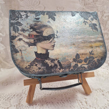 Load image into Gallery viewer, POT LUCK CLASS SATURDAY 20TH JUNE 9.00AM