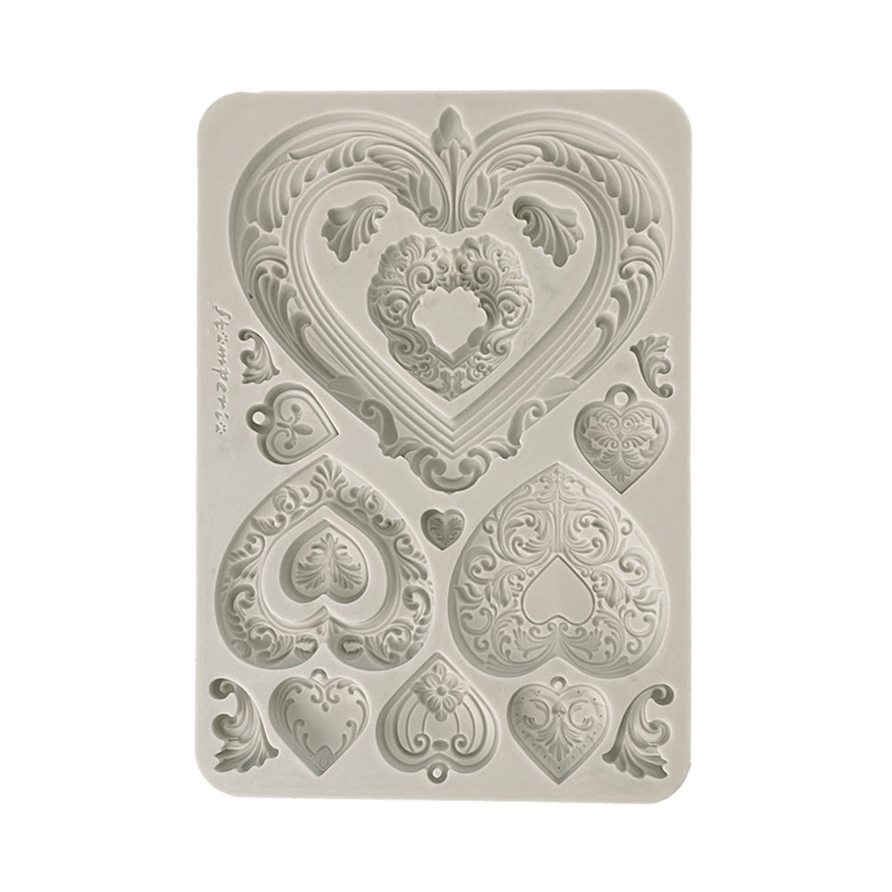 STAMPERIA - HEARTS SILICONE MOULD 14.8 X 21CM KACMA558