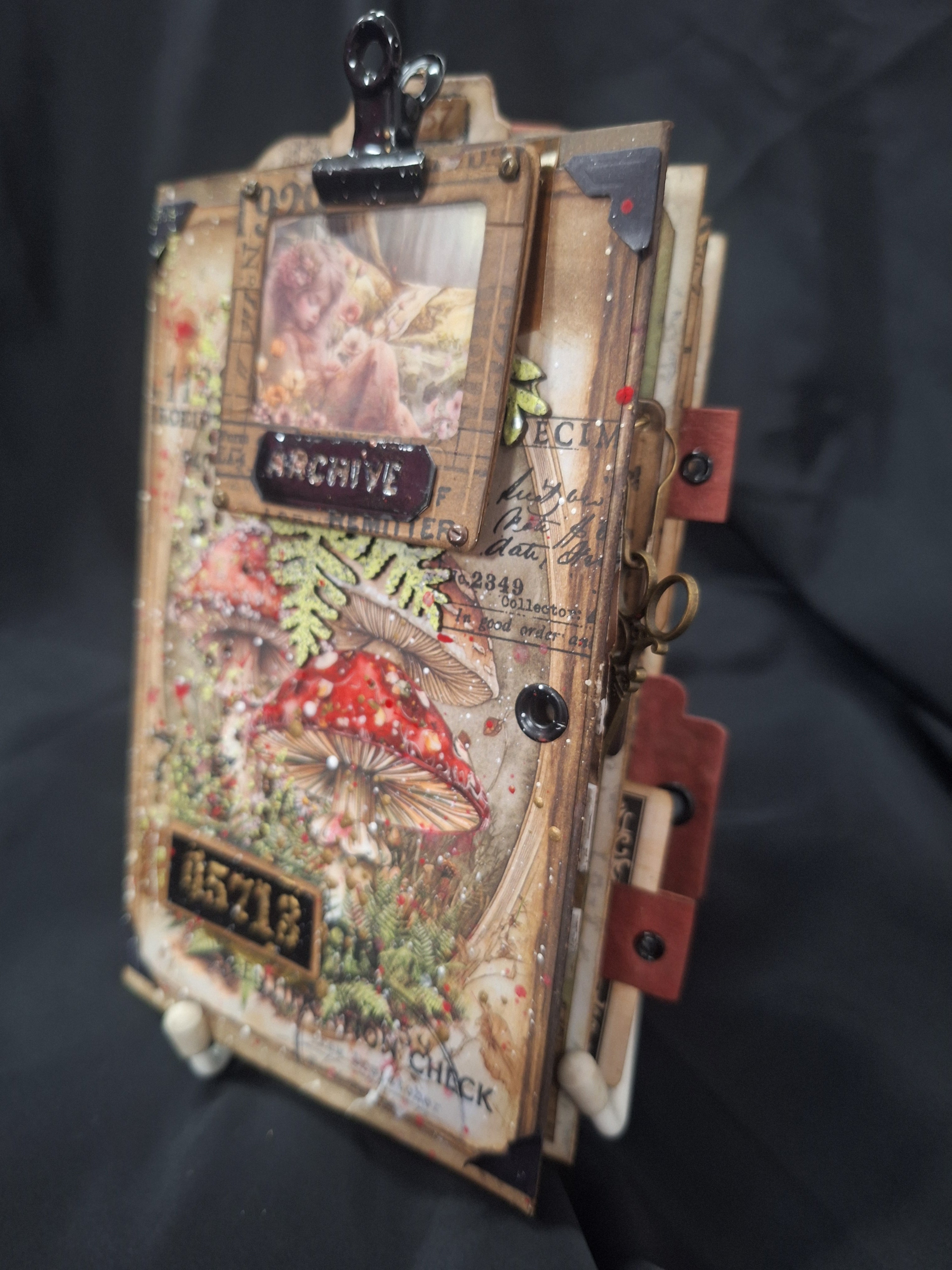 JUNK JOURNAL CLASS WITH JEN SATURDAY 23RD MAY 9.00AM