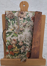 Load image into Gallery viewer, JUNK JOURNAL CLASS WITH JEN SATURDAY 18TH JULY  9.00AM
