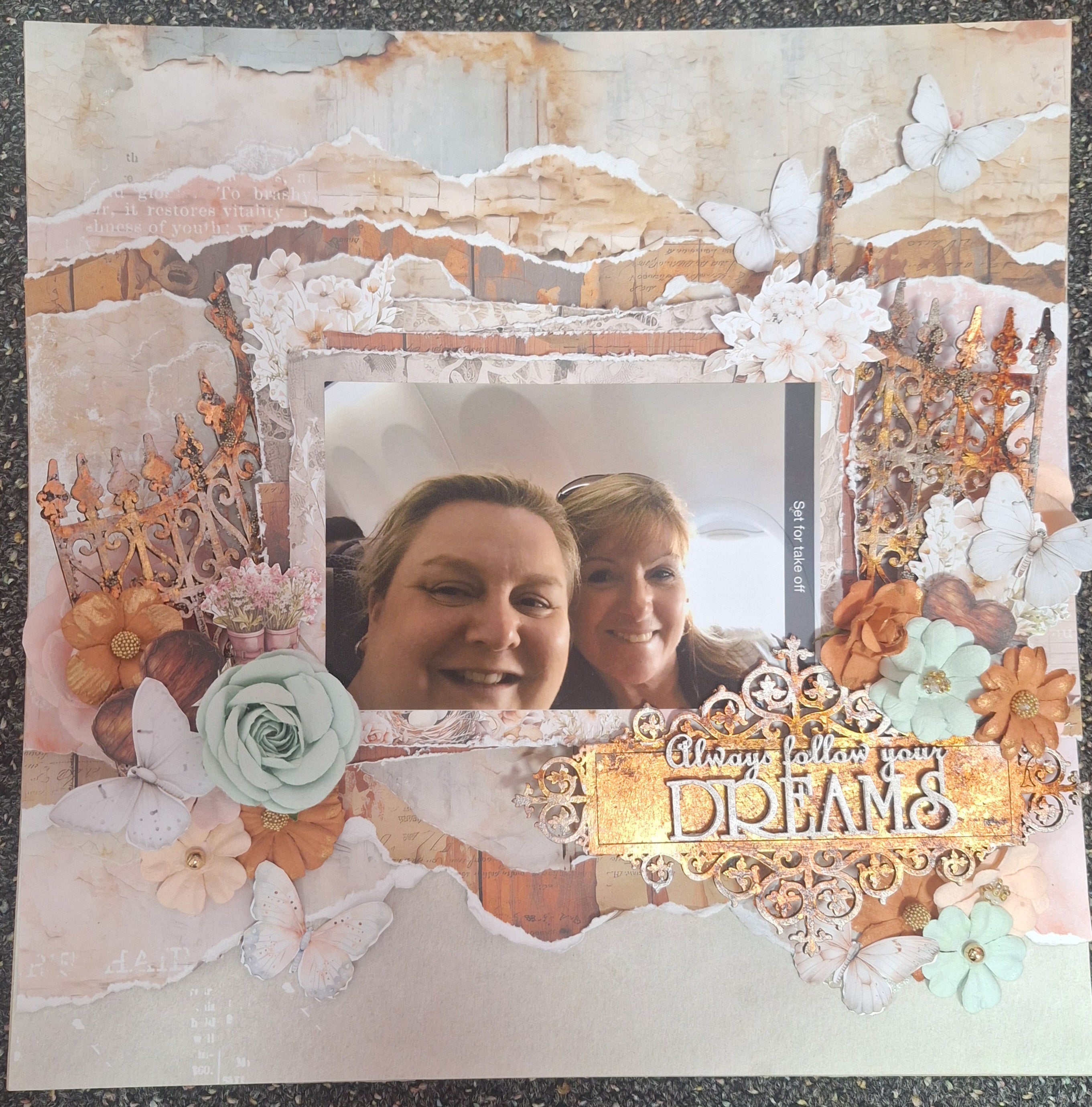 SCRAPPING WITH CAROL D 