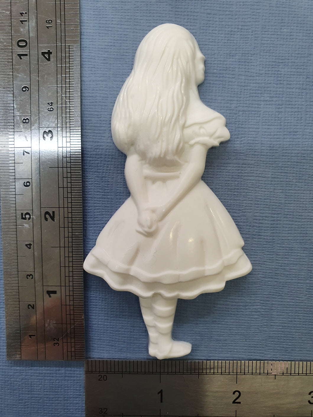 #36 RESIN PIECE- Alice in Wonderland - Large 1pc.